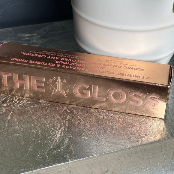 Jeffree Star The Gloss Silk Rope Nude Brown Beige Lip Gloss New In Box - Picture 4 of 4